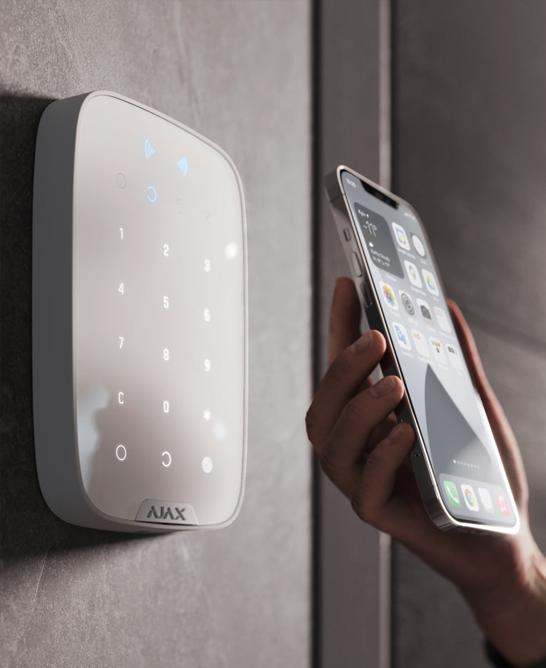 Clavier avec badges pour l'alarme AJAX - Keypad Plus